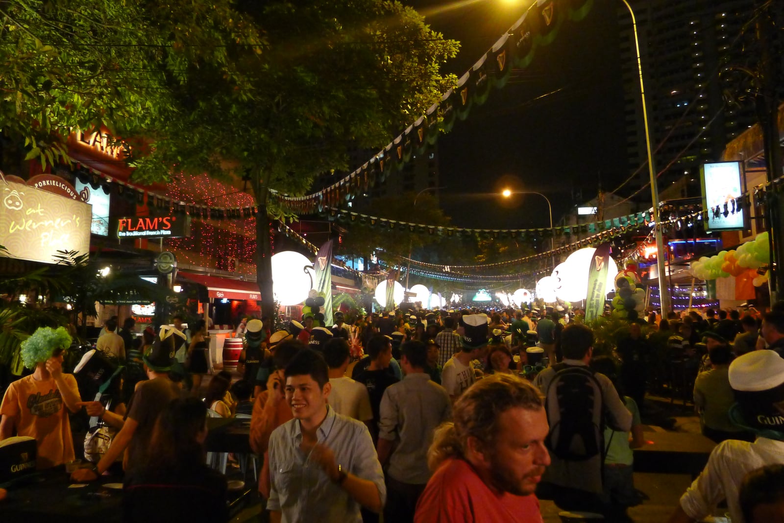 Changkat Bukit Bintang on a busy night