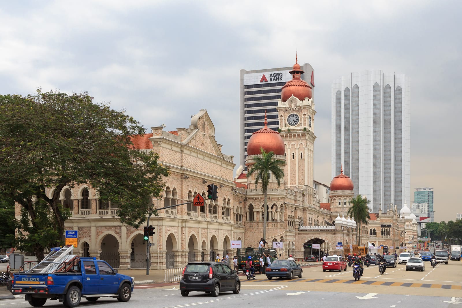 Sultan Abdul Samad Building on Jalan Raja, along the Car-Free Morning route