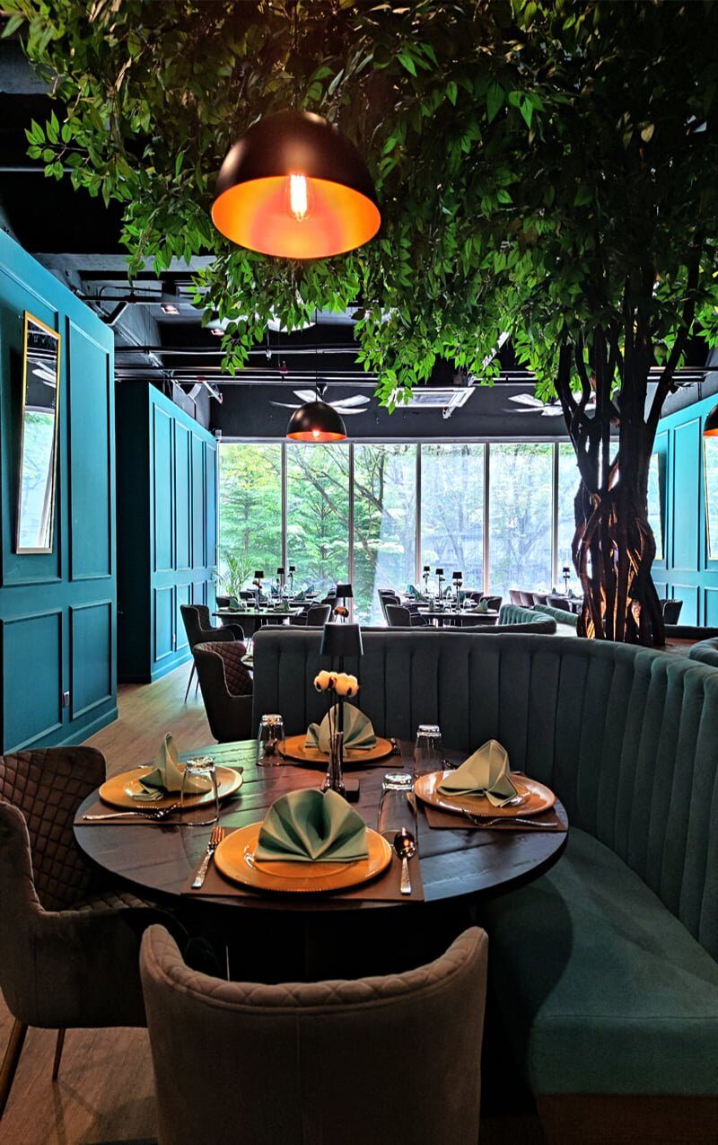 Malai Thai dining room