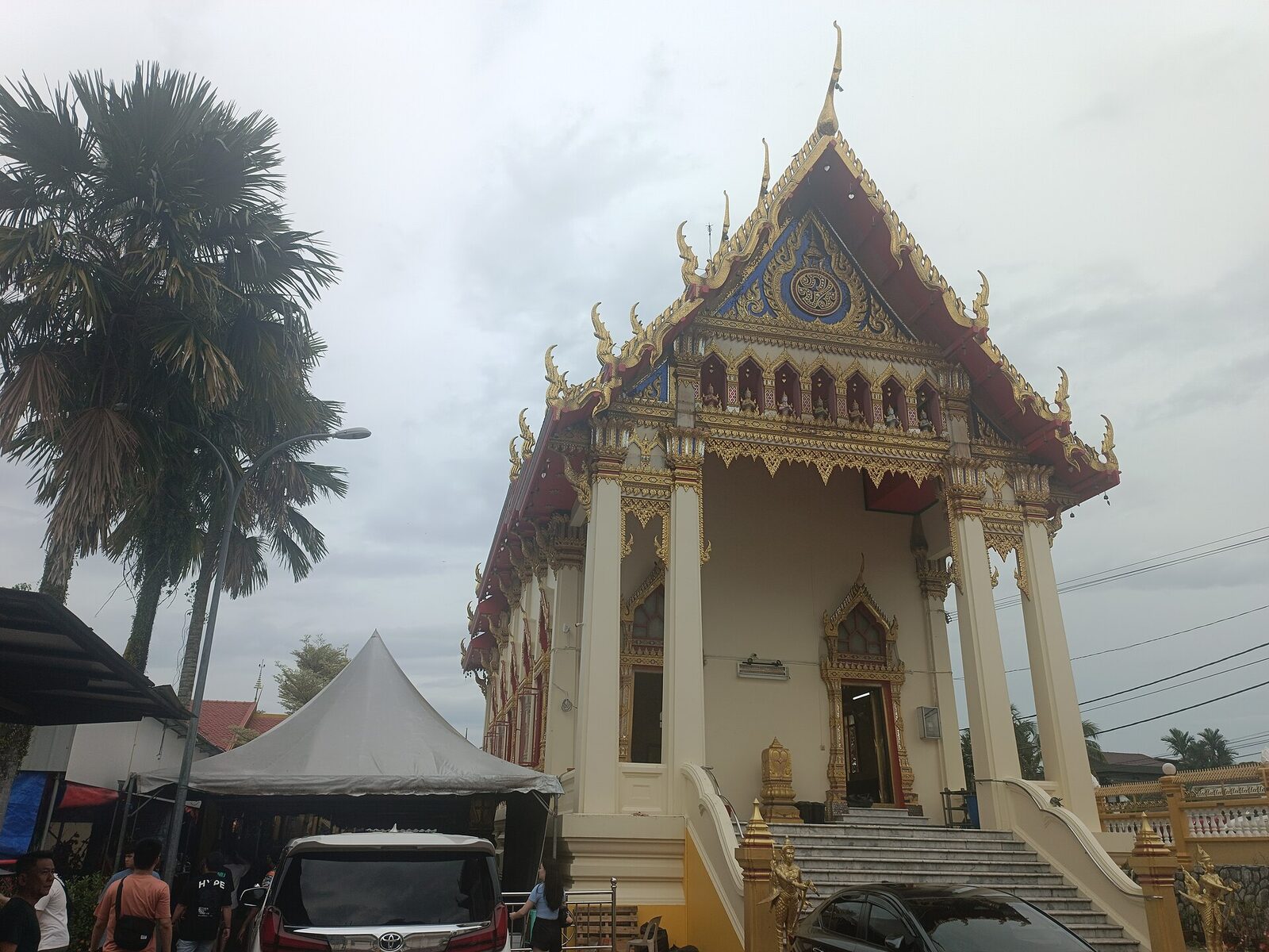 Wat Chetawan in Petaling Jaya, KL's Thai temple